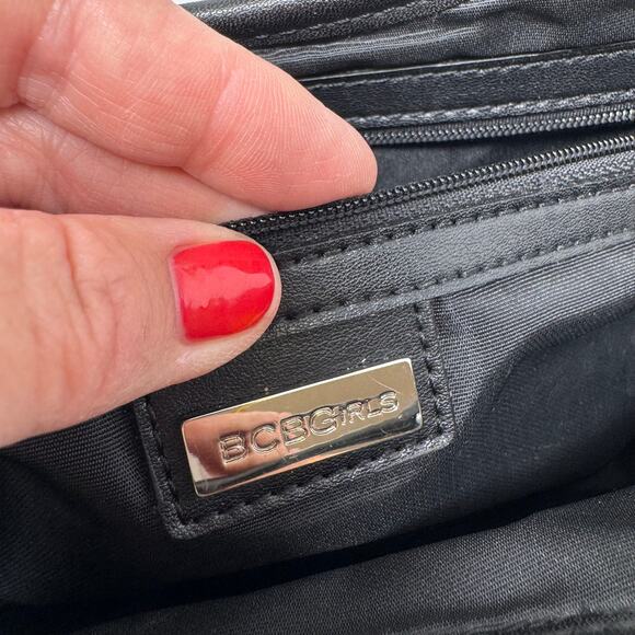 BCBGirls Retro Embroidered Patent Faux Leather Clutch Handbag Y2K Throwback - Picture 8 of 10